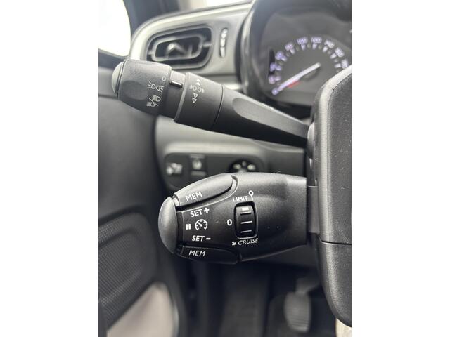 Citroen C3 1.2 PureTech Feel 105g |Dealer Onderhouden|NAP|