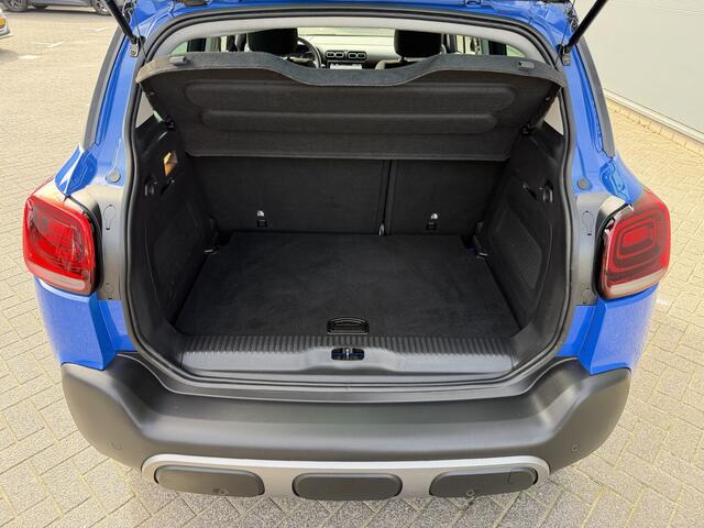 Citroen C3 Aircross 130pk Max (Camera - Keyless Entry - LED - Head up - Automatische Airco - Navigatie - Apple Carplay - 17")