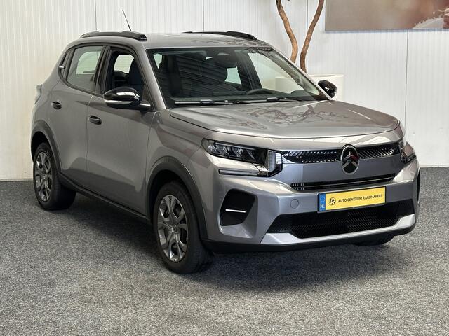 Citroen C3 1.2 TURBO PLUS 100PK NIEUW MODEL 2025 50 STUKS OP VOORRAAD !!! NAVIGATIE VIA APPLE CARPLAY/ANDROID CRUISE CONTROL AIRCO BLUETOOTH TELEFOON RIJSTROOKSENSOREN PDC ZEER MOOI !!