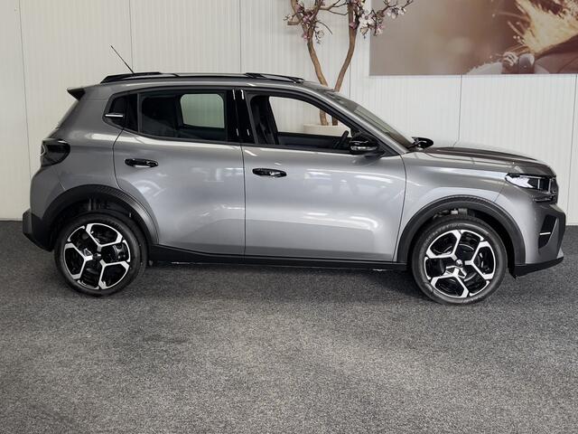 Citroen C3 1.2 TURBO PLUS 100PK NIEUW MODEL 2025 50 STUKS OP VOORRAAD !!! NAVIGATIE VIA APPLE CARPLAY/ANDROID CRUISE CONTROL AIRCO BLUETOOTH TELEFOON RIJSTROOKSENSOREN PDC ZEER MOOI !!