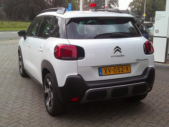 Citroen C3 Aircross 1.2 PureTech S&S Shine Staat in De Krim
