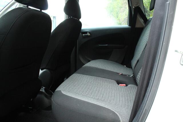 Citroen C3 PICASSO 1.2 PureTech Tendance cruise airco parkeersensoren achter navigatie enz.