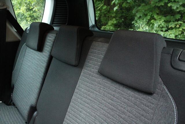 Citroen C3 PICASSO 1.2 PureTech Tendance cruise airco parkeersensoren achter navigatie enz.