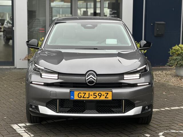 Citroen C4 1.2 Hybrid Max 136pk | Facelift!! | Parkeercamera/-sensoren (voor/achter) | Draadloze Carplay | DAB | Comfort Stoelen | Head-Up Display | LED | Draadloze telefoonlader | Skiluik | Stoel-/Stuurverwarming | Navigatie |