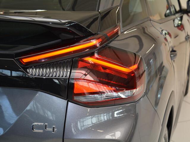 Citroen C4 1.2 Turbo 130pk Automaat Feel Pack | 4 seizoenen band | Navigatie |