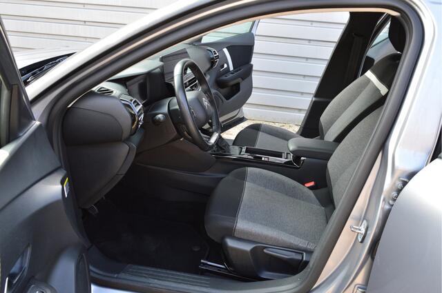 Citroen C4 1.2 Puretech Feel O.a: Afn. Haak, PDC, Carplay, Clima, Cruise, Rijklaar, Etc. All-in prijs!