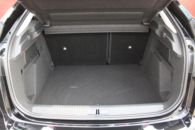 Citroen C4 1.2 130PK YOU | DRAADLOZE APPLE CARPLAY/ANDROID AUTO | CRUISE CONTROL | ACHTERUITRIJ CAMERA | DAB+ RADIO | CLIMATE CONTROL | REGEN/LICHT SENSOR | LANE ASSIST |