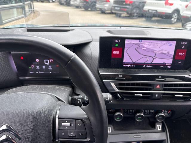 Citroen C4 1.2 Puretech Shine | Navigatie | Head-up Display | Cruise Control | Stoelverwarming | Stuurwielverwarming | Climate Control