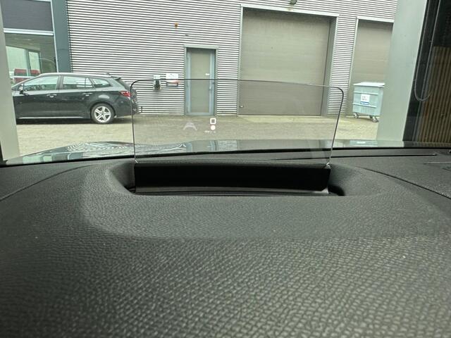 Citroen C4 1.2 Puretech Shine Pano/360/Keyless