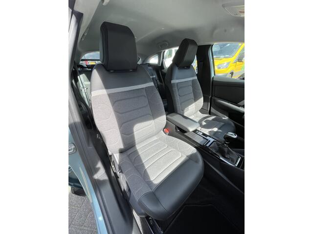 Citroen C4 130pk Plus (Camera - Automatische Airco - LED - Navigatie - Apple Carplay - Parkeersensoren