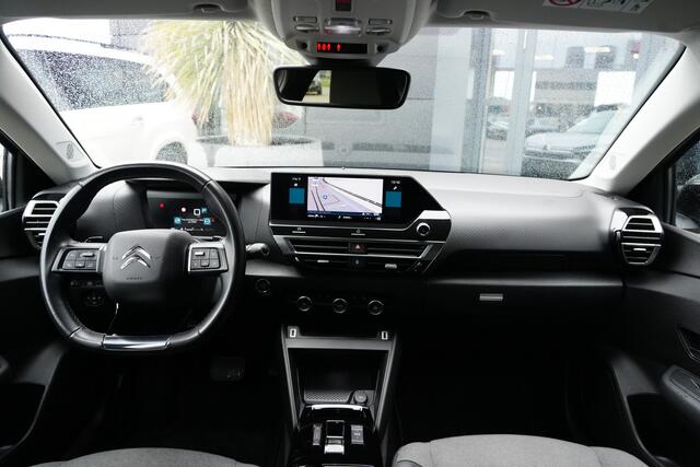 Citroen C4 1.2 Puretech Shine 131pk Navigatie/Camera/Trekhaak