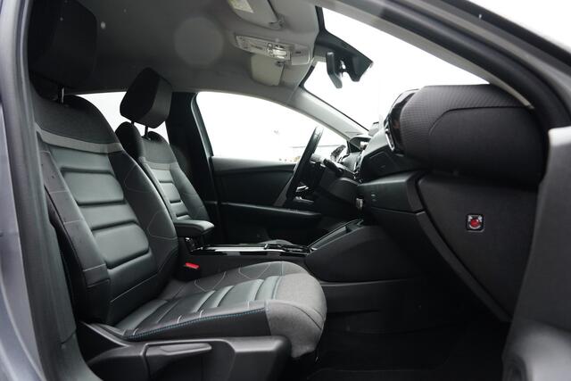 Citroen C4 1.2 Puretech Shine 131pk Navigatie/Camera/Trekhaak