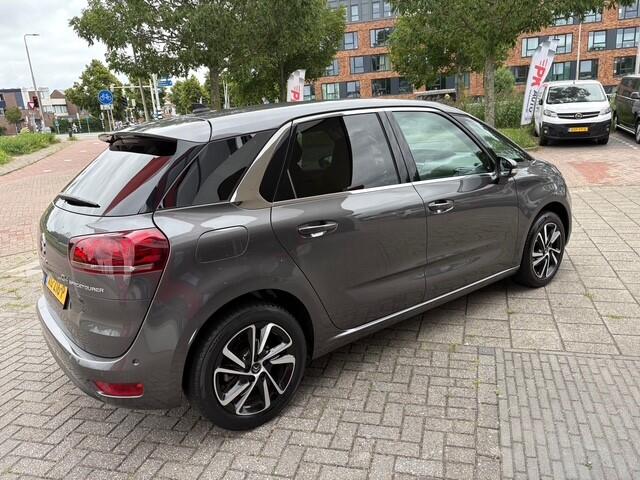 Citroen C4 SpaceTourer 1.2 PureTech Shine | Navi | Camera | Cruise | 137.619 km Dealeronderhouden