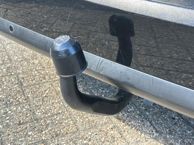 Citroen C4 1.2 PURETECH SHINE