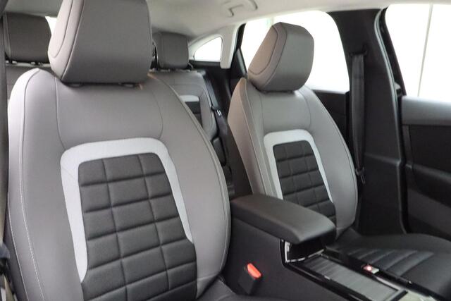 Citroen C4 1.2 Hybrid Plus 145 PK | Automaat | Verwarmde voorruit & Mistlampen voor | Cruise Control | Airco | Stoelverwarming | DAB+ | Nieuw uit voorraad leverbaar