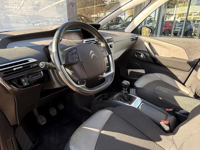 Citroen C4 1.2 PureTech Shine | Carplay | Massagestoelen | Camera