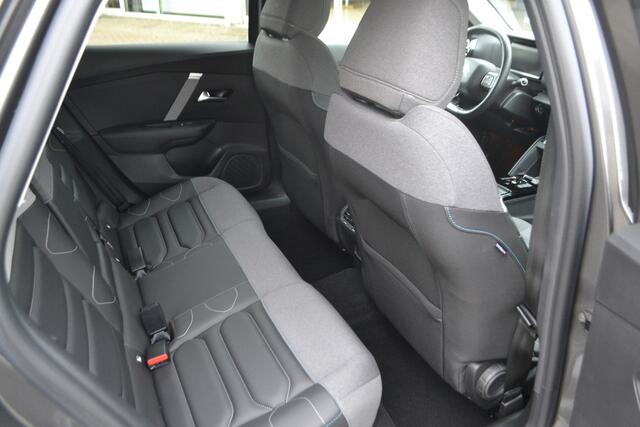 Citroen C4 130 EAT8 | SHINE | AUTOMAAT | STOEL/STUUR/RUITVERW. | HEAD UP | NAV. |