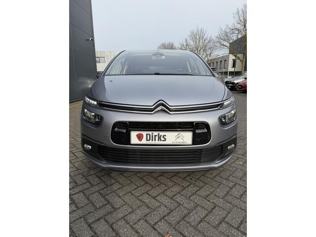 Citroen C4 SpaceTourer 130pk Shine (Camera - Keyless Entry - Parkeersensoren V+A - Navigatie - Apple Carplay - Automatisch parkeren - Automatische Airco)