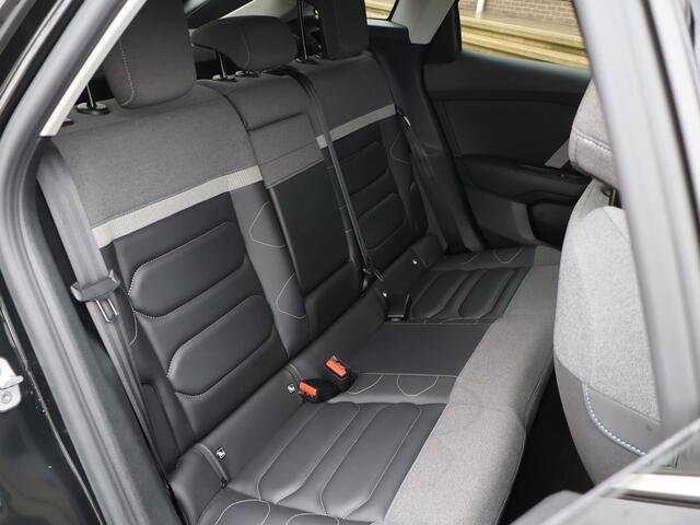 Citroen C4 1.2 SHINE AUT. *NIEUWE DBRIEM* + ADAPTIVE CRUISE | HEAD-UP | CAMERA | DAB | 18 INCH | CARPLAY