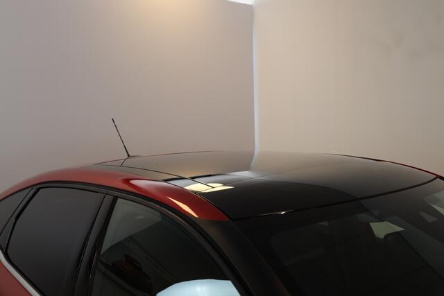 Citroen C4 PT 130 Shine Automaat-8 Panoramadak | Stoelverwarming | HiFi | All season