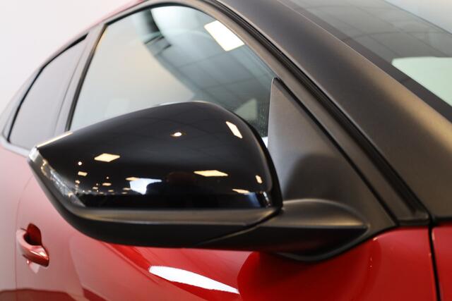 Citroen C4 PT 130 Shine Automaat-8 Panoramadak | Stoelverwarming | HiFi | All season