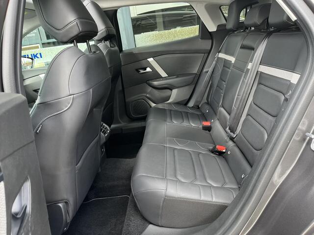 Citroen C4 1.2 Shine Pack Business | Automaat | Elektrisch glazen panorama-dak| Head-up Display | Trekhaak | All season banden |