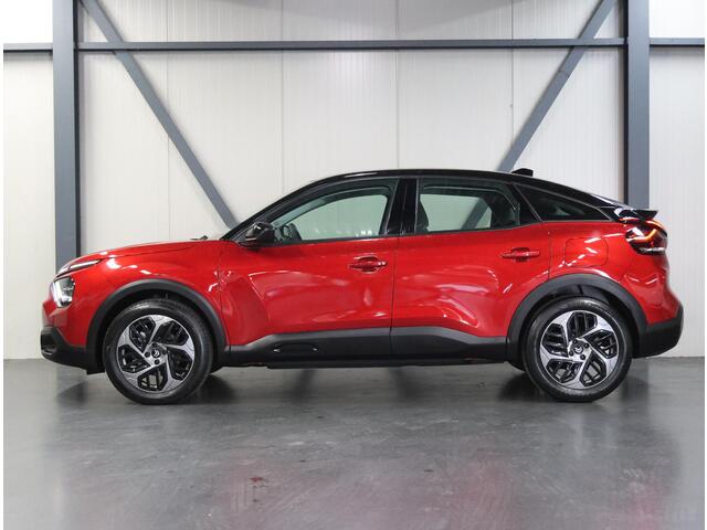 Citroen C4 1.2 Hybrid 145PK Business | 1ste Eigenaar | Cruise Control | Camera | Keyless | AppleCarPlay/AndroidAuto | Stoel/StuurVerwarmd | Navigatie | Lederen/Stoffenbekleding | Trekhaak | Isofix | Privacy Glass | Two-Tone |