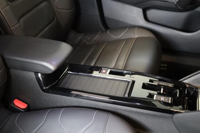 Citroen C4 PT 130 Shine Automaat-8 Schuif/kanteldak | HiFi | Volleder | Stoelverw | Draadloos laden telefoon