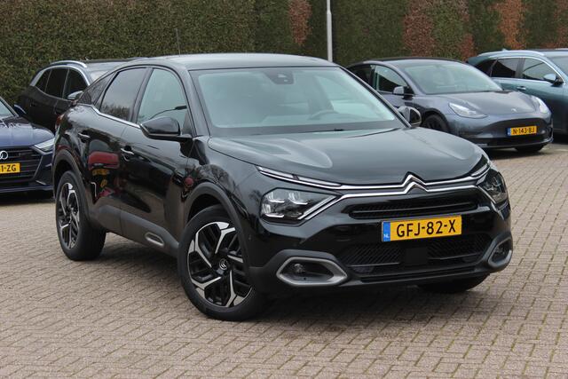 Citroen C4 1.2 Puretech Shine / Camera / Head-up / Keyless / Leder / 18'' / Navigatie / DAB / Dodehoek / ACC / Virtual Cockpit