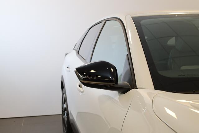 Citroen C4 Hybrid 136 Max Automaat 6 |Stoel- en stuurverwarming | Camera en Sensoren |