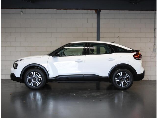 Citroen C4 1.2 130PK Feel Edition | 1ste Eigenaar | Head-Up Display | Cruise Control | Camera | Keyless | AppleCarPlay/AndroidAuto | Armsteun | Navigatie | LED | Stof/Lederenbekleding | Isofix | Parkeersensoren |