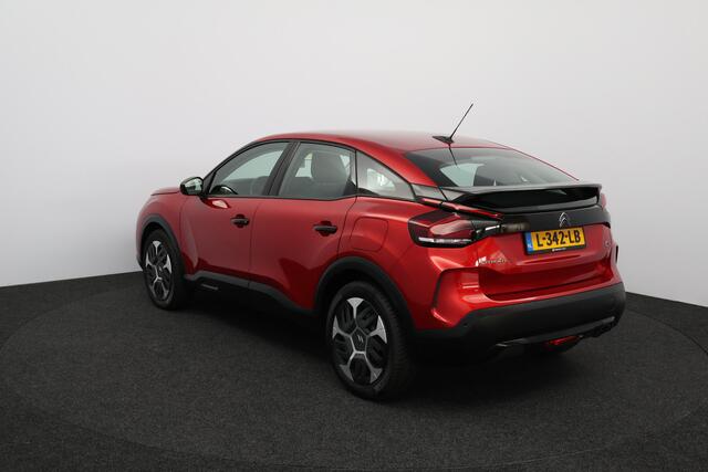 Citroen C4 1.2 Puretech Feel/ Stoel + Stuurverw./ Apple + Android/ LED Koplampen/ Virtual Cockpit/ PDC/ Voorruitverw./ Navi/ Clima/ Cruise/ Bluetooth/ Multi. LEDER. Stuur/ LED Mistl./ Armsteun.