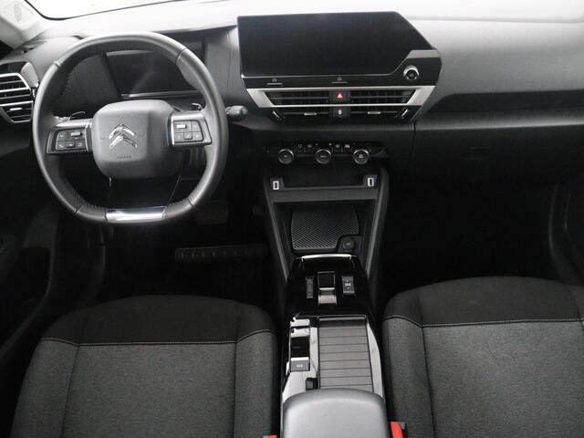 Citroen C4 1.2 Puretech Feel | Cruise control | Navigatie | Camera | Park assist | Carplay | Climate control | Trekhaak