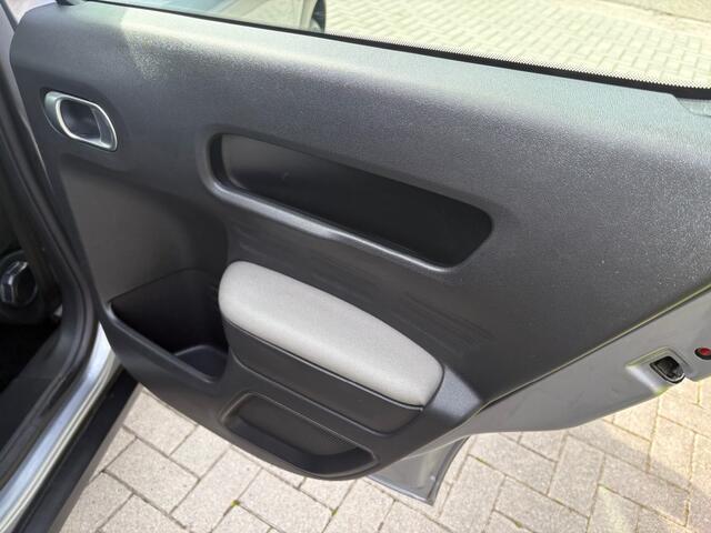 Citroen C4 1.2 PT BUSINESS
