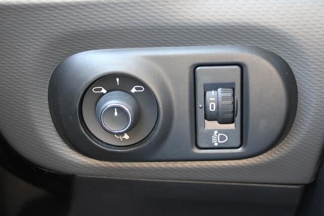 Citroen C4 CACTUS 1.2 PT 110 Feel | Navi | Parkeercamera | Apple Carplay