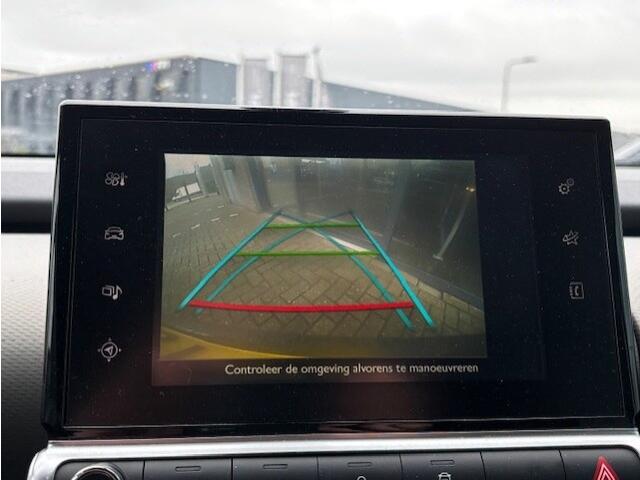 Citroen C4 CACTUS 1.2 PureTech Shine | Navigatie | Lichtmetalen velgen | Lage kilo