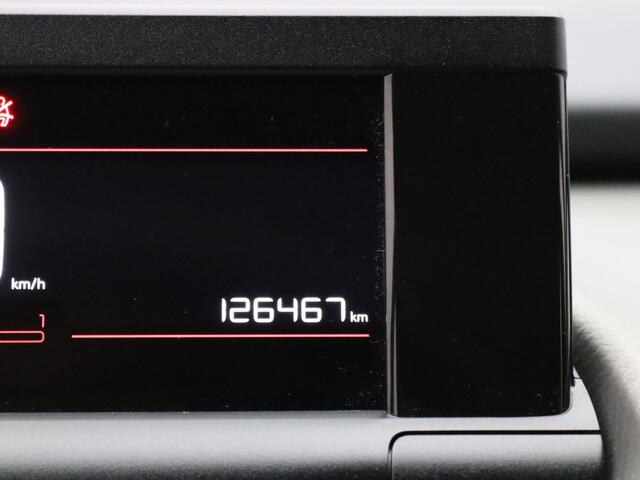 Citroen C4 CACTUS 111pk PureTech Business Camera | Climate | Cruise | Navi | Parksens. achter
