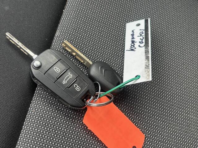 Citroen C4 CACTUS BWJ 11-2017 | 1.2 PT 82PK Shine | CLIMA | CAMERA | NAVI | CRUISE |