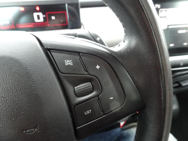 Citroen C4 CACTUS 1.2 PureTech Shine Autom.