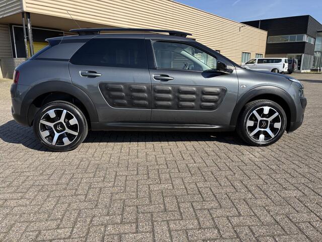 Citroen C4 CACTUS 1.2 PureTech Shine Automaat [ fm navi,camera,ecc,lmv,cruise ]