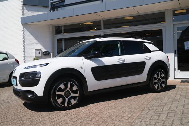 Citroen C4 CACTUS 1.2 PureTech Shine PT 82 Shine Navi | Camera | Trekhaak "|17 " LM