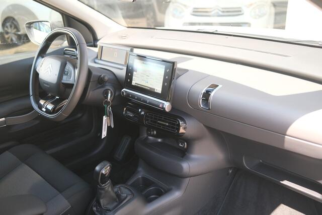 Citroen C4 CACTUS 1.2 PureTech Shine PT 82 Shine Navi | Camera | Trekhaak "|17 " LM