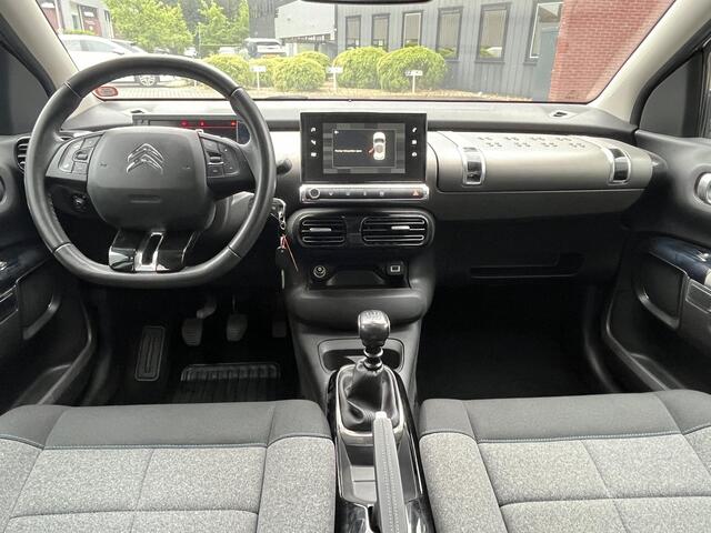 Citroen C4 CACTUS 1.2 PureTech Shine Panoramadak, Trekhaak, Camera, Navigatie, Stoelverwarming