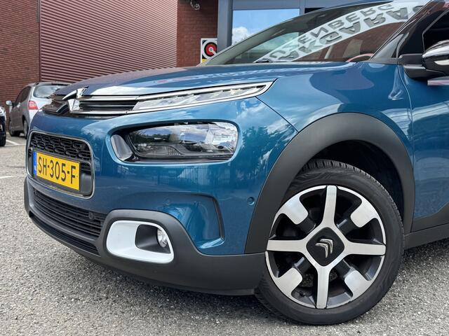 Citroen C4 CACTUS 1.2 PureTech Shine // NAVI // CAMERA // PANODAK // CLIMA // CRUISE // DAB RADIO //