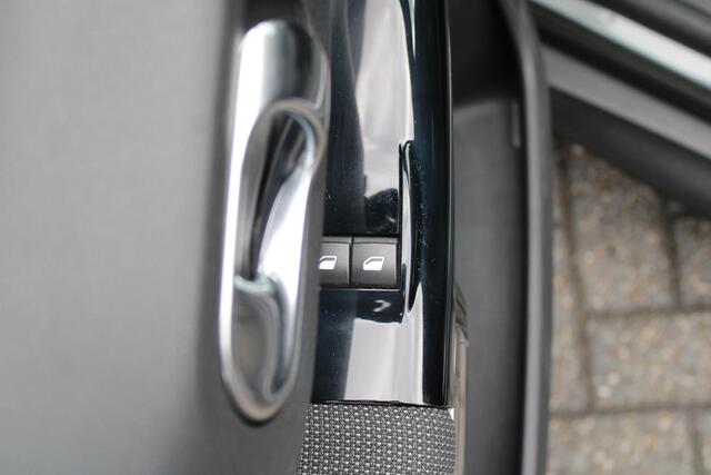 Citroen C4 CACTUS 1.2 PureTech Shine