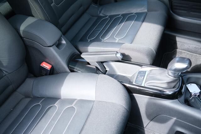 Citroen C4 CACTUS PT Shine 110 Automaat Panorama Dak | Stoelverwarming | Navi | Camera & Sensoren