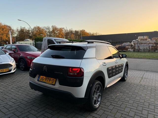 Citroen C4 CACTUS 1.2 PureTech Shine | 2E EIGENAAR | 12MND GARANTIE | NAVI | CRUISE | BLUETOOTH | LMV | CRUISE |