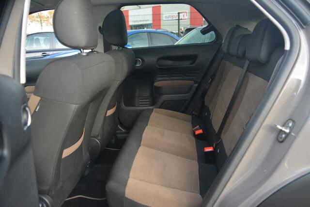 Citroen C4 CACTUS 1.2 PureTech Shine | Navigatie | Cruise-control | Pano | Clima | NL auto!! |