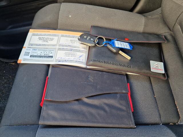 Citroen C4 CACTUS 1.2 PureTech Shine | Airco (automatisch) | Cruise control | Navigatie