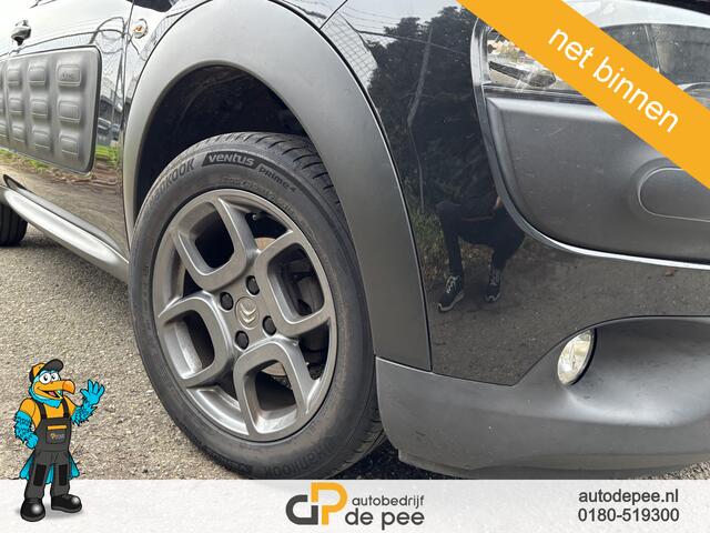 Citroen C4 CACTUS 1.2 PureTech Shine GARANTIE/CLIMA/CRUISE/NAVI/BLUETOOTH/LICHTMETAAL rijklaarprijs!